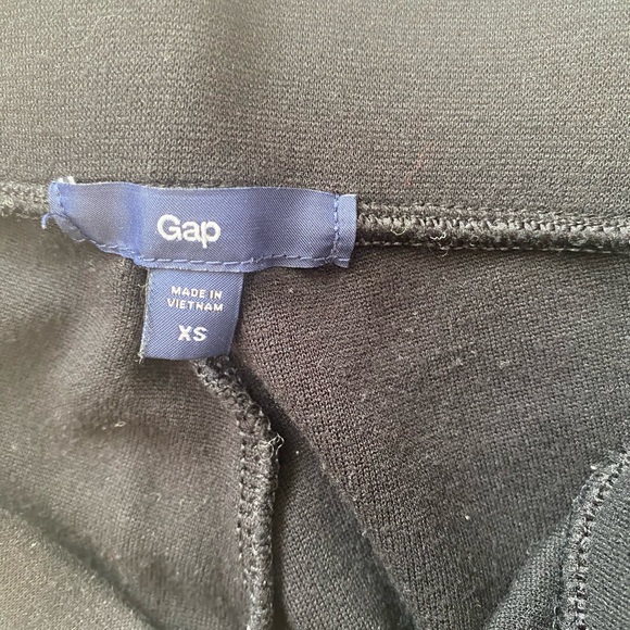 Women’s Gap black stir up legging size xs - Picture 3 of 3